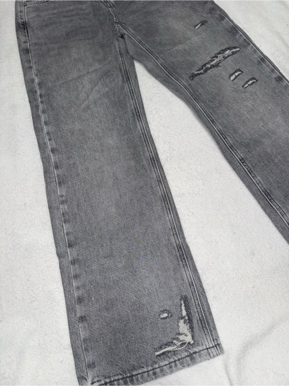 High-Rise Wide Leg Distressed Jeans in Gray - Picture 4 of 5